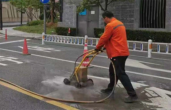 road marking removal hydro blasting machine100 road marking removal hydro blasting machine100